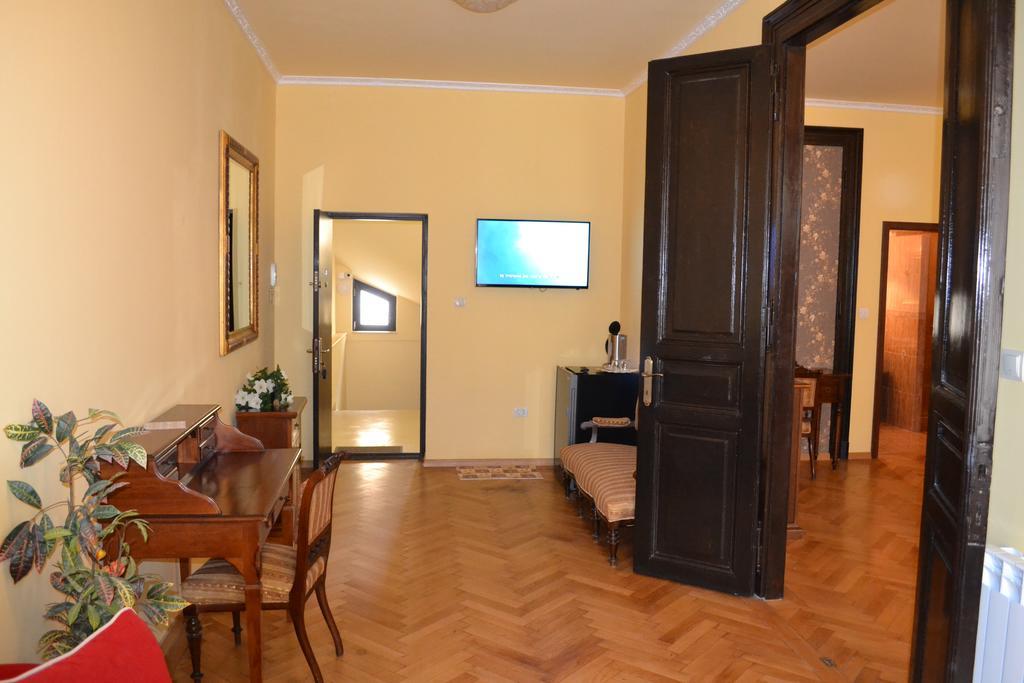 Casa Republicii Hotel Braşov Quarto foto